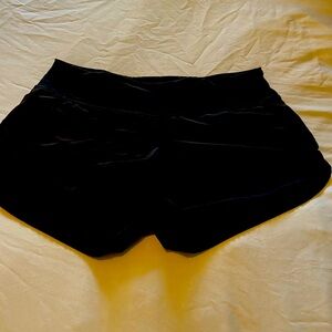 Lululemon black shorts 2